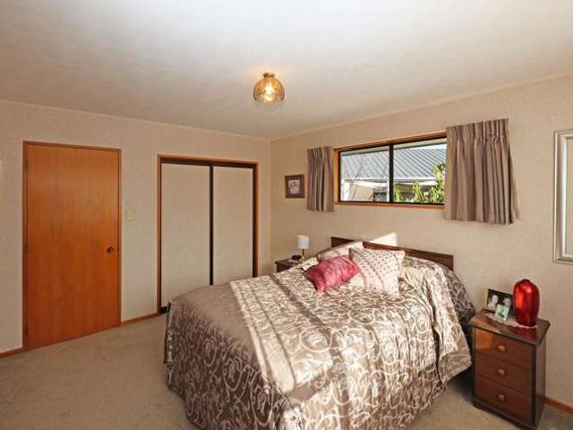 Townhouse for sale in Otakou