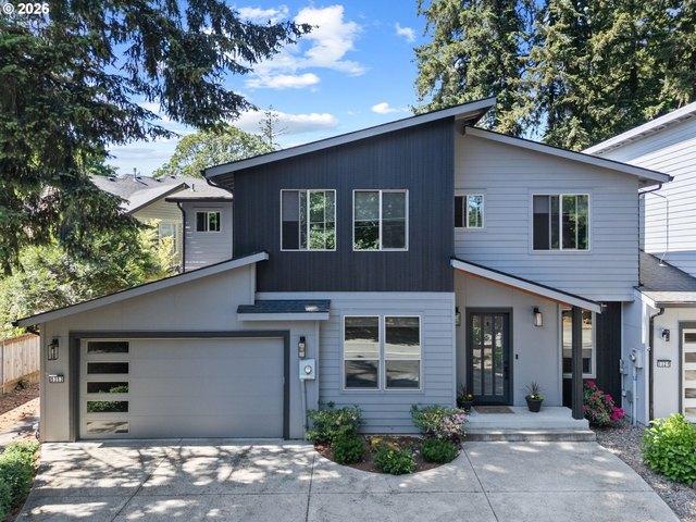 Townhouse for sale in Oregonia