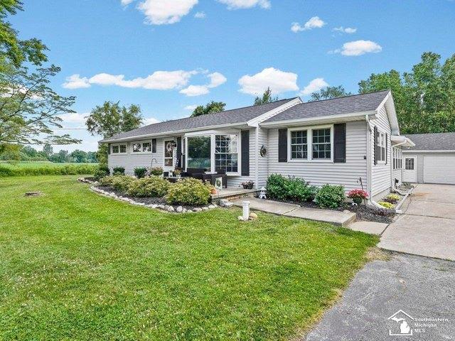 House for sale in Petersburg, Michigan
