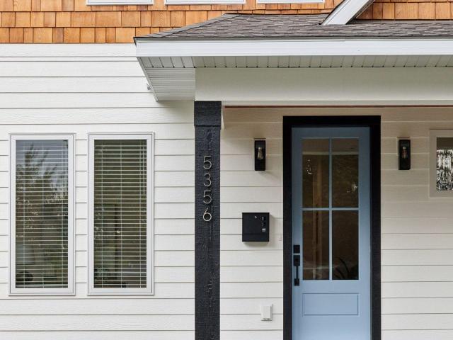 House for sale in Hennepin, Minnesota