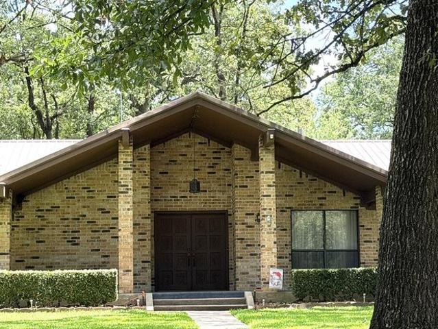 House for sale in Shelby, Texas