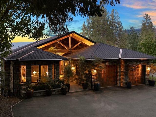 House for sale in Hayden, Idaho