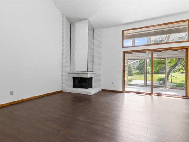 Condo for sale in Rockford Condo for sale in Rockford