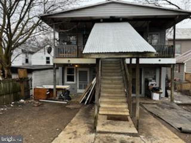 House for sale in Bunker Hill, West Virginia