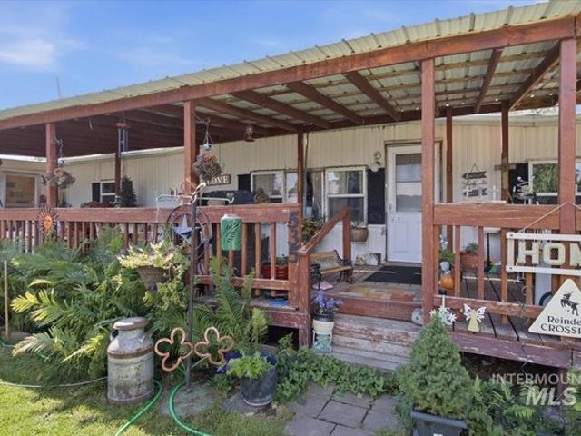 House for sale in Gooding, Idaho