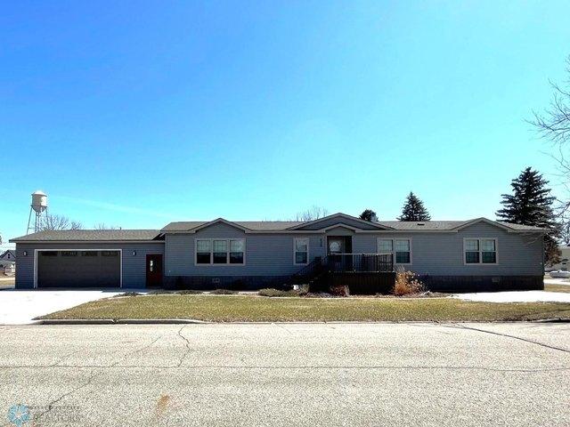 House for sale in Wyndmere, North Dakota