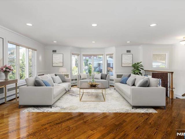 Property for sale in Palisades Park, New Jersey