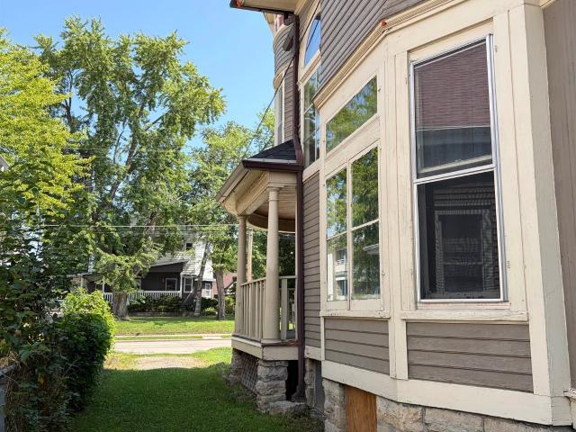House for sale in Oshkosh, Wisconsin