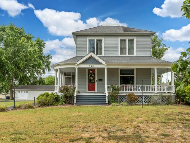 House for sale in Perry, Illinois