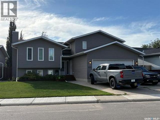 House for sale in Saskatoon, Saskatchewan