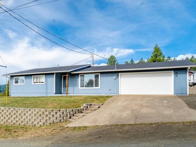 House for sale in Oregonia