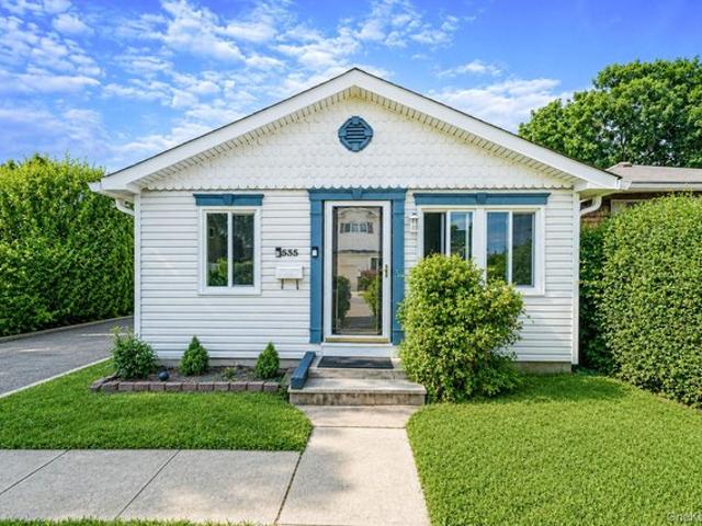House for sale in Babylon, New York