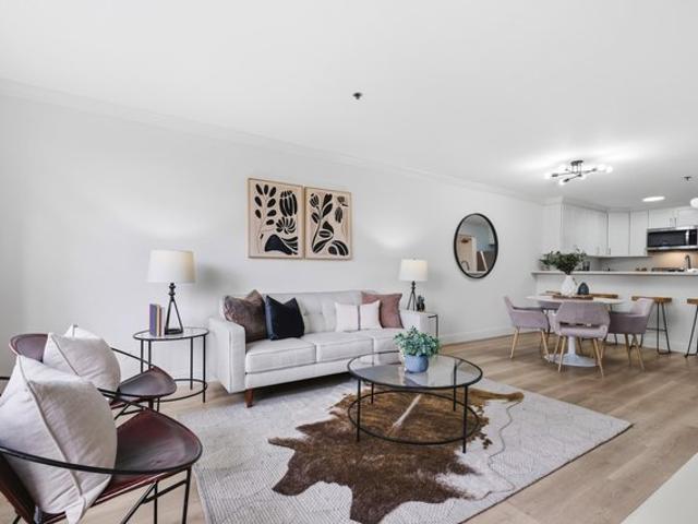 Condo for sale in Albany, California