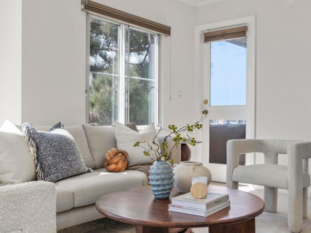 Condo for sale in Albany, California