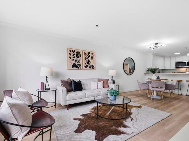 Condo for sale in Albany, California