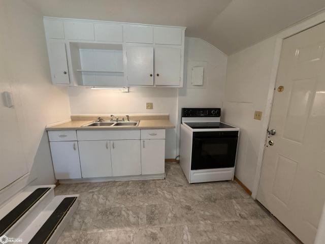 Commercial for sale in Burlington, Des Moines County