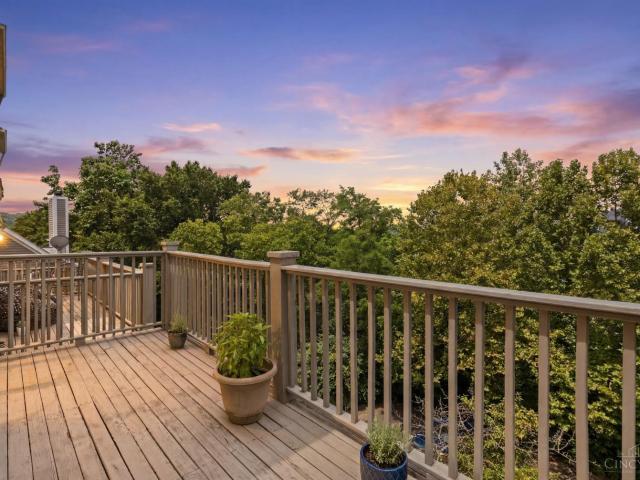 Condo for sale in Roselawn, Ohio