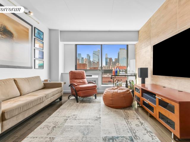 Property for sale in Manhattan Community Board 4, New York