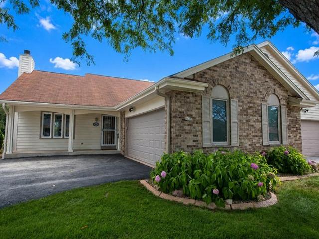Condo for sale in Greenfield Park, Wisconsin