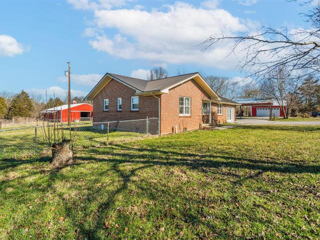 House for sale in Burkesville, Kentucky