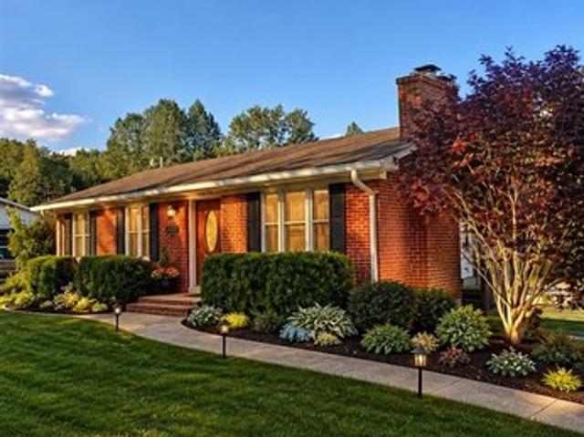 House for sale in Auburn, Kentucky