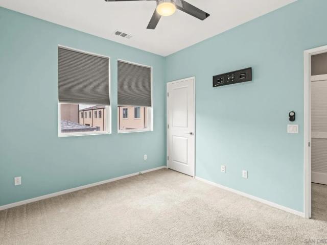 Apartment for sale in San Diego, California