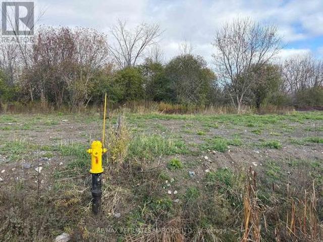 Land for sale in Ingleside, South Stormont
