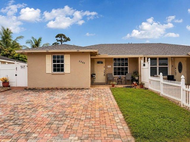 House for sale in West Palm Beach, Florida