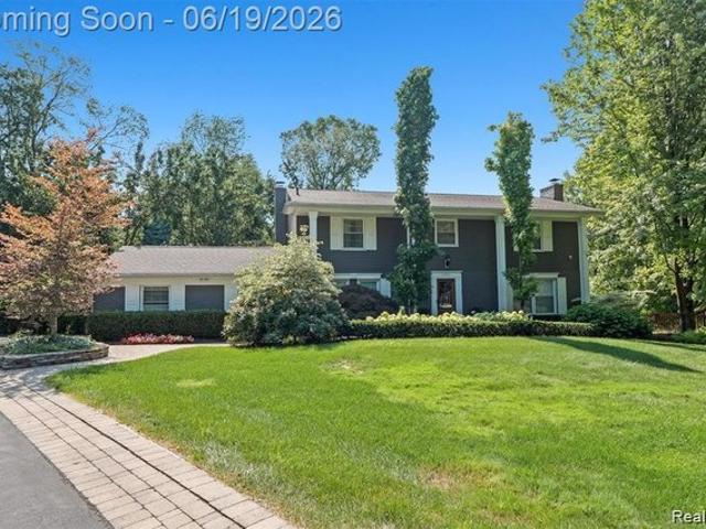 House for sale in Bloomfield Hills, Michigan