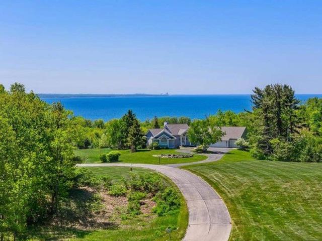 Condo for sale in Harbor Springs, Michigan