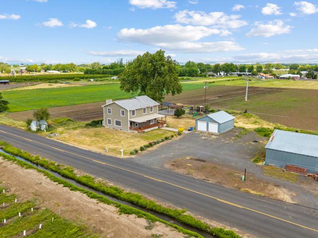 House for sale in Oregonia