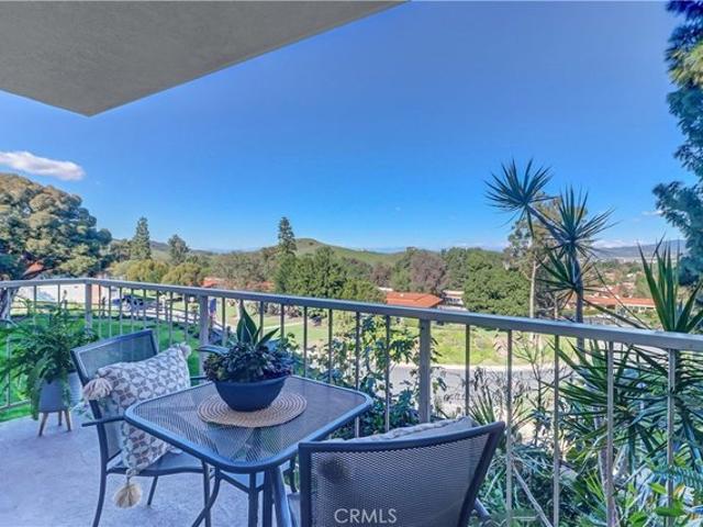 Condo for sale in Laguna Woods, California