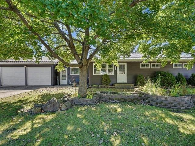 House for sale in Oelwein, Fayette County