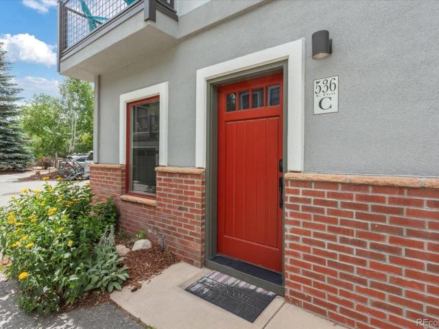 Condo for sale in Salida