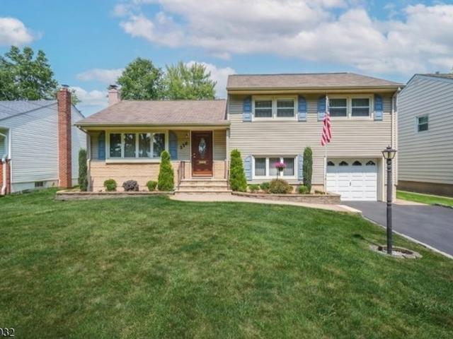 House for sale in Asbury, New Jersey
