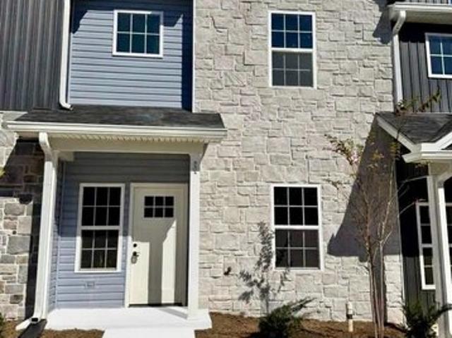 Townhouse for sale in Lynchburg, Virginia