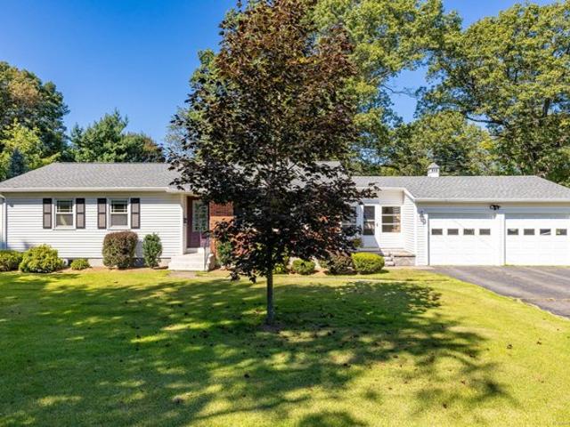 House for sale in Windsor Locks, Connecticut