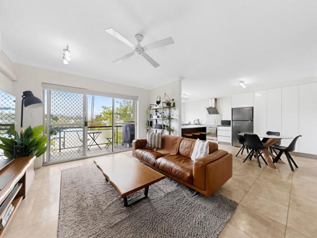Apartment for rent in Toombul, Queensland