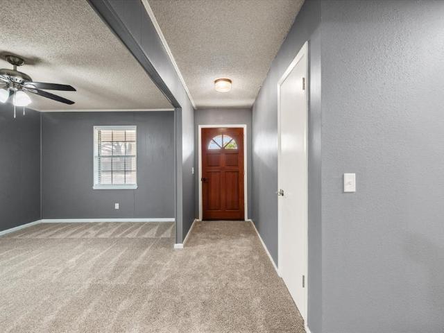 House for sale in Fairfield, Texas