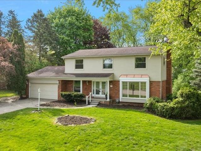 House for sale in Bloomfield Hills, Michigan