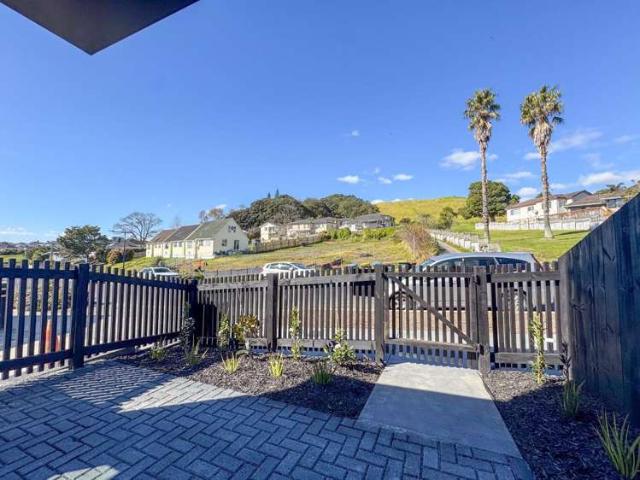Townhouse for rent in Auckland, Oroua County
