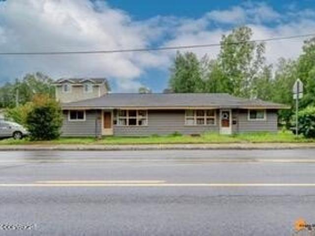 House for sale in Alaska