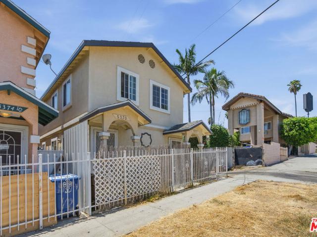 House for sale in Canoga Park, California