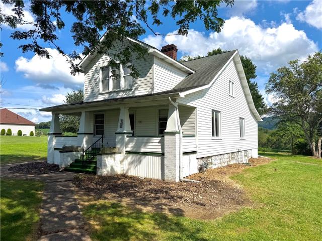 House for sale in Bradenville, Pennsylvania