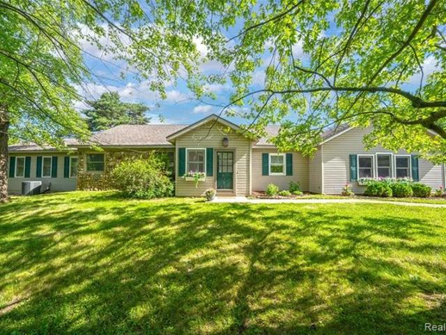 House for sale in Ortonville, Michigan