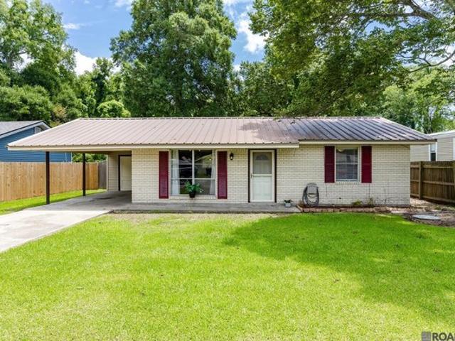 House for sale in Addis, Louisiana