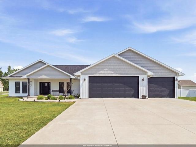 House for sale in Omro, Wisconsin