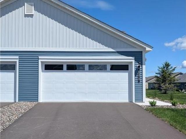 Townhouse for sale in North Branch, Minnesota