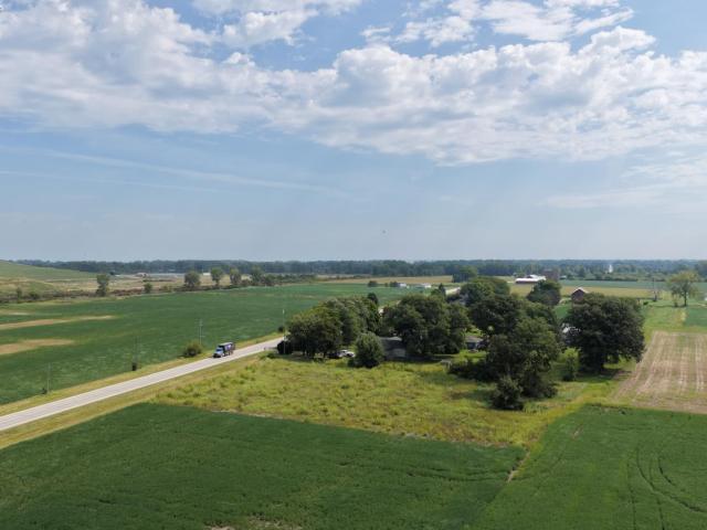Land for sale in Lacarne, Port Clinton