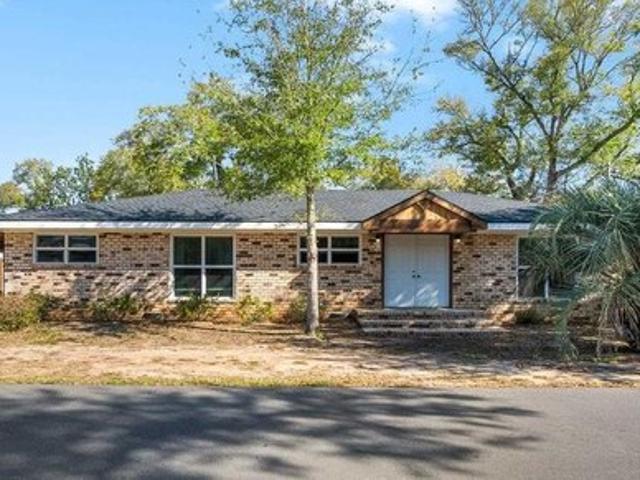 House for sale in Orange Beach, Alabama